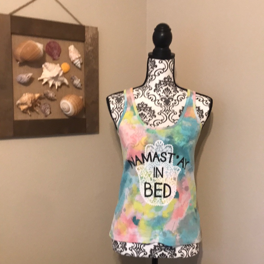 Calming Water 💦 Splash 💦 Namast’ay racerback soft tank